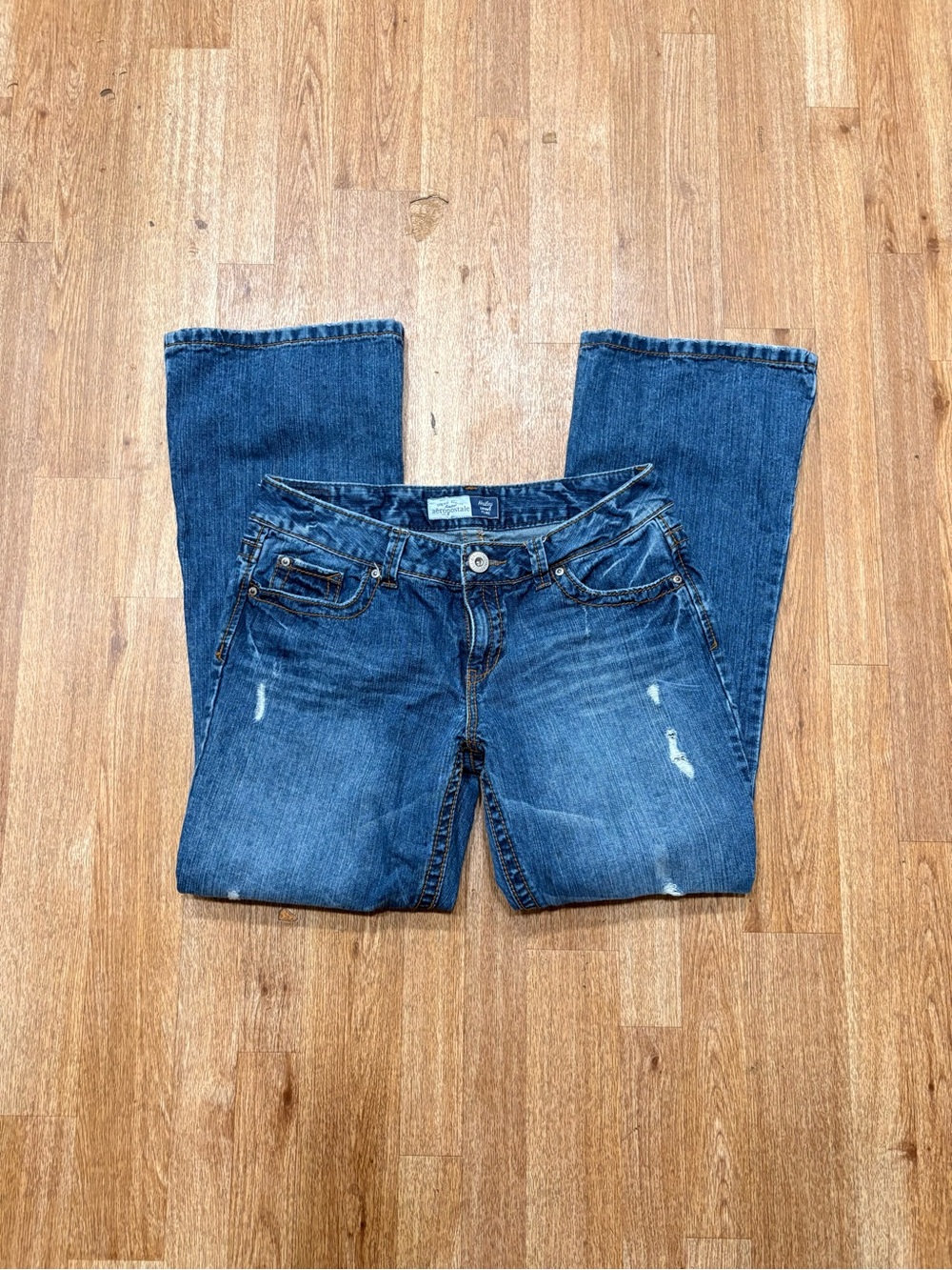 Aeropostale Women's Medium Blue Flare Jeans